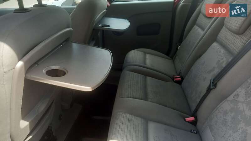 Минивэн Renault Kangoo 2009 в Луцке
