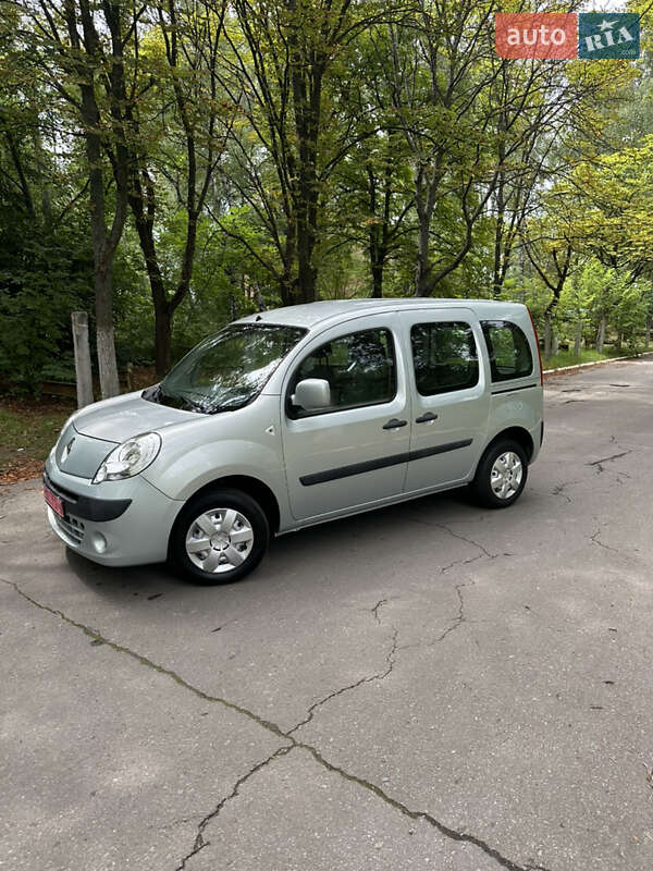 Минивэн Renault Kangoo 2009 в Чернигове