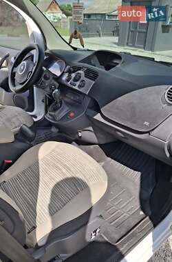 Минивэн Renault Kangoo 2011 в 