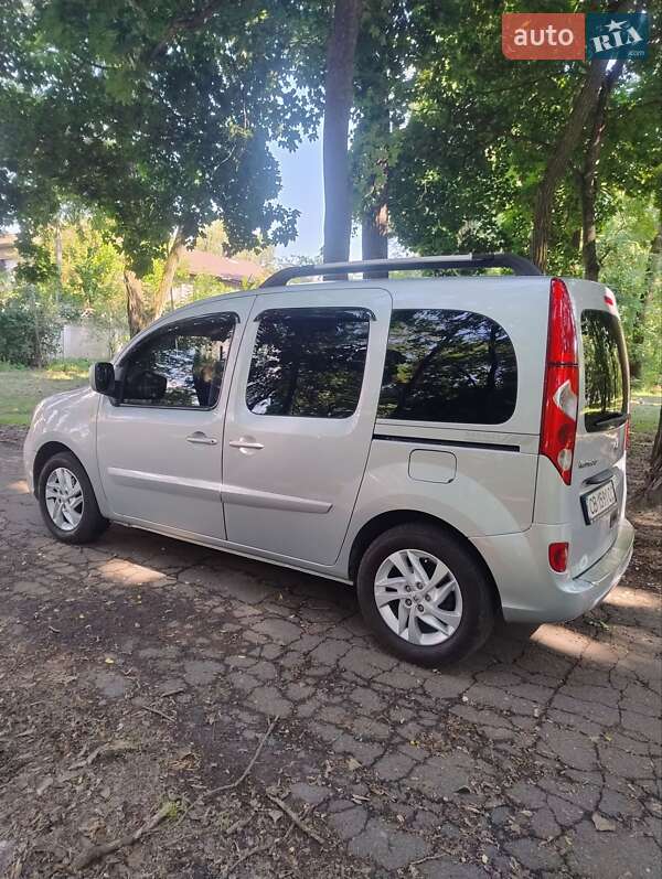 Минивэн Renault Kangoo 2011 в Чернигове