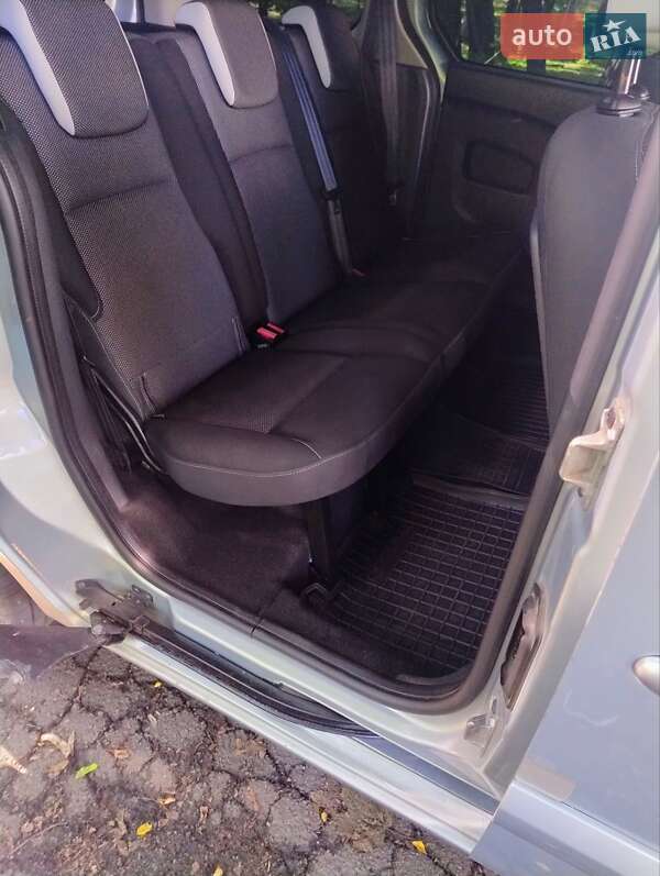 Минивэн Renault Kangoo 2011 в Чернигове