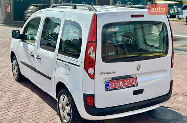 Минивэн Renault Kangoo 2012 в 