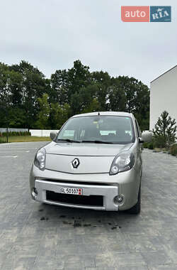 Минивэн Renault Kangoo 2010 в Луцке