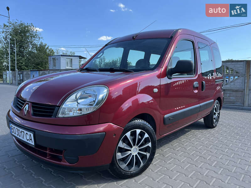 Минивэн Renault Kangoo 2006 в 