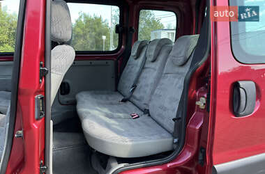 Минивэн Renault Kangoo 2006 в 
