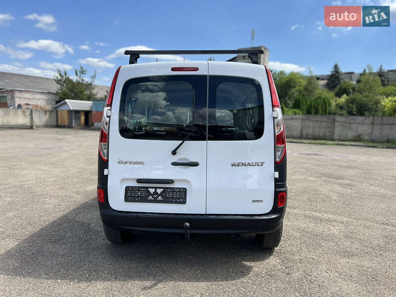 Минивэн Renault Kangoo 2015 в Луцке