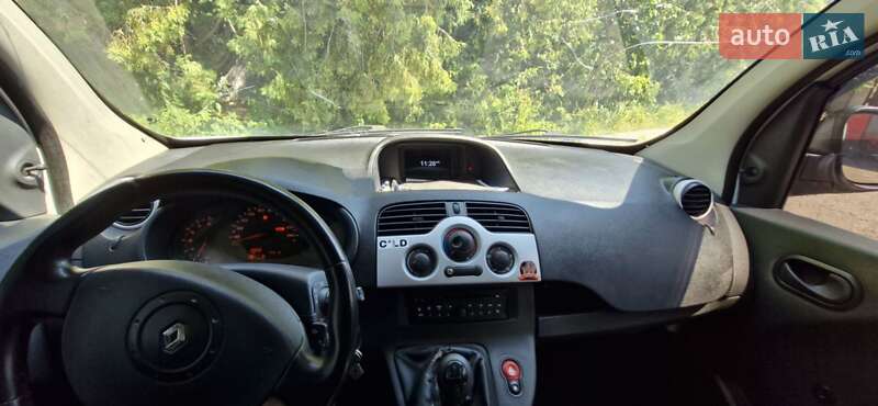 Вантажний фургон Renault Kangoo 2013 в Львові фото 4 Вантажний фургон Renault Kangoo 2013 в Львові