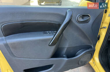 Грузовой фургон Renault Kangoo 2015 в 