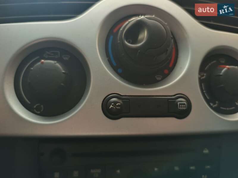 Грузовой фургон Renault Kangoo 2012 в Одессе