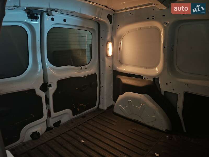 Грузовой фургон Renault Kangoo 2012 в Одессе
