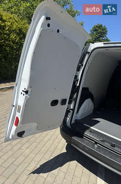 Грузовой фургон Renault Kangoo 2022 в 
