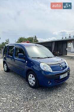 Минивэн Renault Kangoo 2010 в Косове