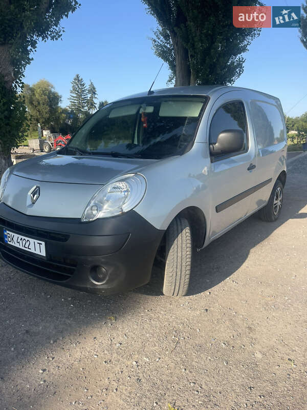 Другие грузовики Renault Kangoo 2012 в Клевани