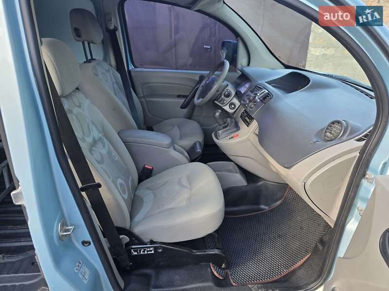 Грузовой фургон Renault Kangoo 2010 в Одессе
