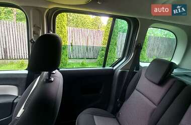 Минивэн Renault Kangoo 2016 в 