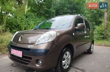 Минивэн Renault Kangoo 2011 в 