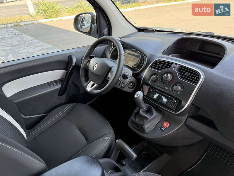 Минивэн Renault Kangoo 2014 в Днепре