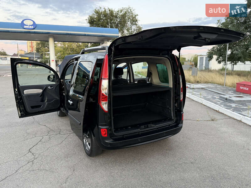 Минивэн Renault Kangoo 2016 в Днепре