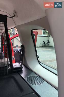 Минивэн Renault Kangoo 2012 в 