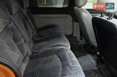 Минивэн Renault Kangoo 2004 в 