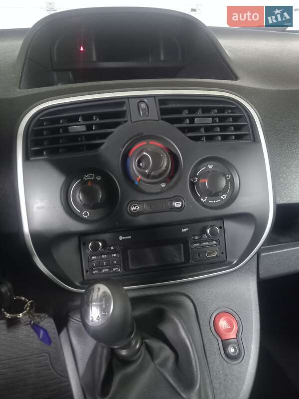 Минивэн Renault Kangoo 2015 в Звенигородке