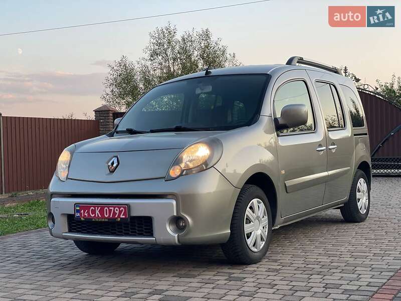 Минивэн Renault Kangoo 2011 в Калуше