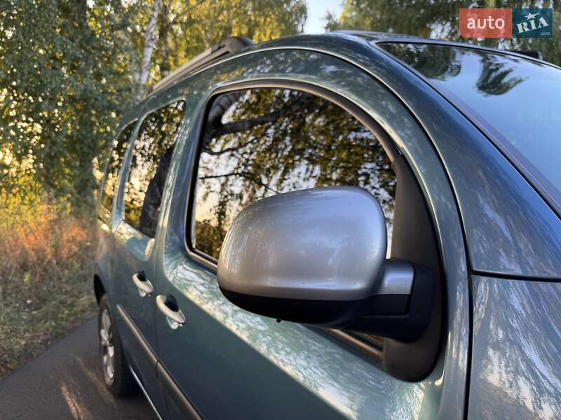 Мінівен Renault Kangoo 2013 в Чернігові