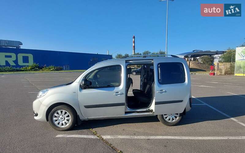 Минивэн Renault Kangoo 2015 в Днепре