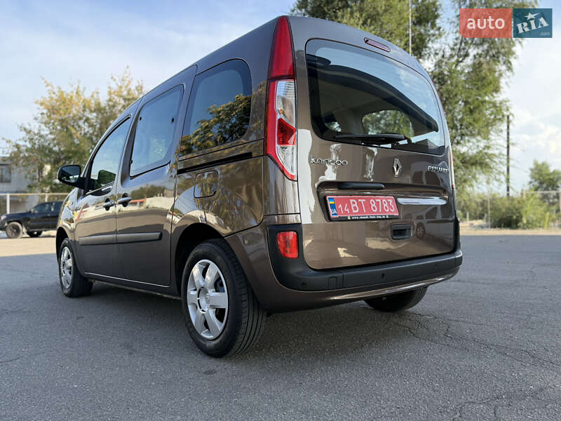 Мінівен Renault Kangoo 2015 в Дніпрі