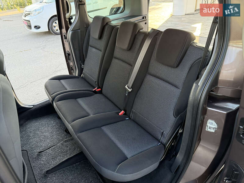 Мінівен Renault Kangoo 2015 в Дніпрі