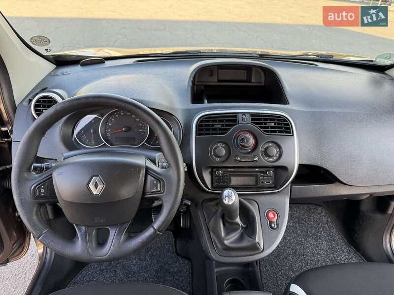 Мінівен Renault Kangoo 2015 в Дніпрі