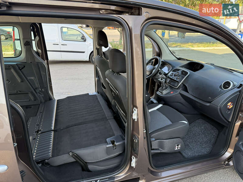 Мінівен Renault Kangoo 2015 в Дніпрі