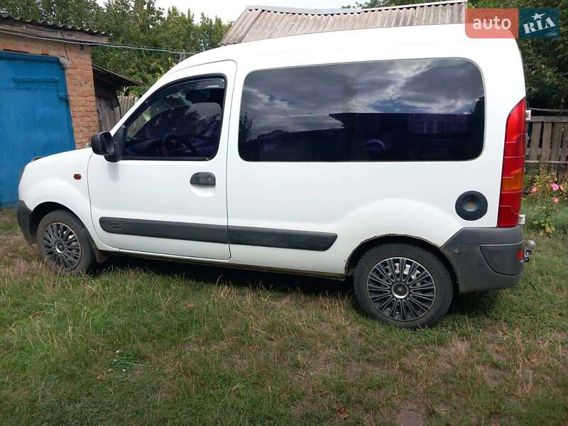 Минивэн Renault Kangoo 2003 в Александрие
