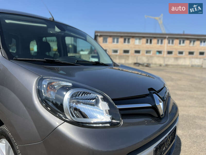 Минивэн Renault Kangoo 2014 в Луцке