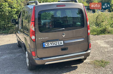 Минивэн Renault Kangoo 2012 в 