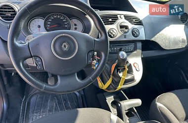 Минивэн Renault Kangoo 2012 в 