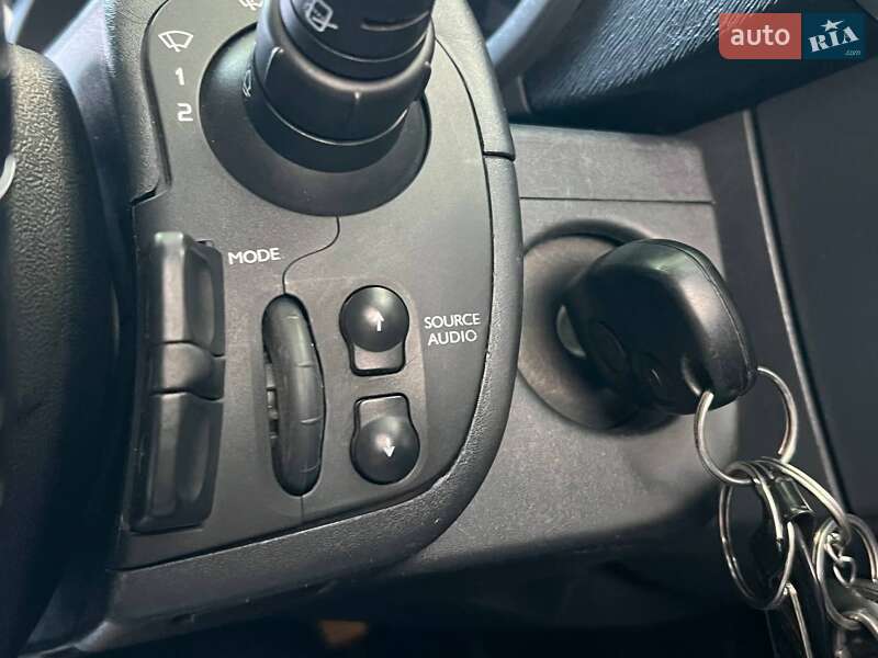Грузовой фургон Renault Kangoo 2013 в Хмельницком