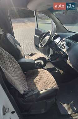 Мінівен Renault Kangoo 2012 в 