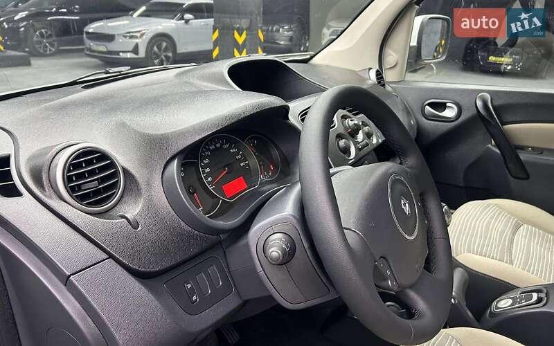 Минивэн Renault Kangoo 2012 в Черновцах