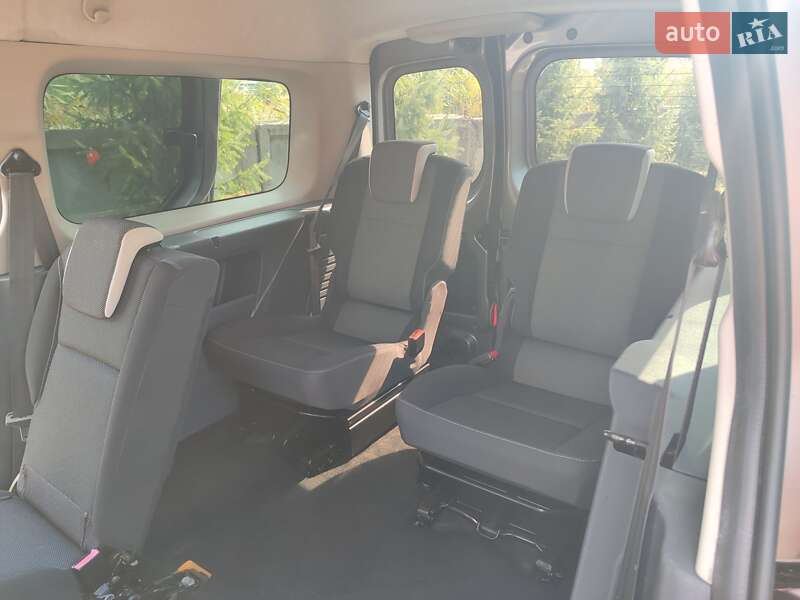 Минивэн Renault Kangoo 2013 в Луцке