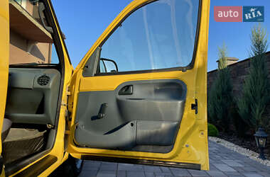Минивэн Renault Kangoo 2000 в 