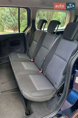 Минивэн Renault Kangoo 2016 в 