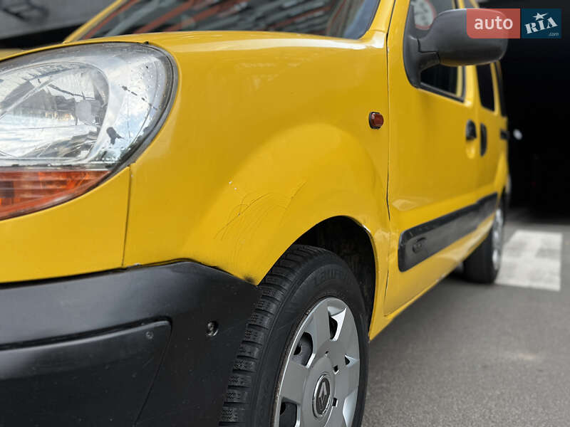 Минивэн Renault Kangoo 2003 в Киеве