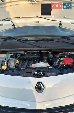 Минивэн Renault Kangoo 2010 в 