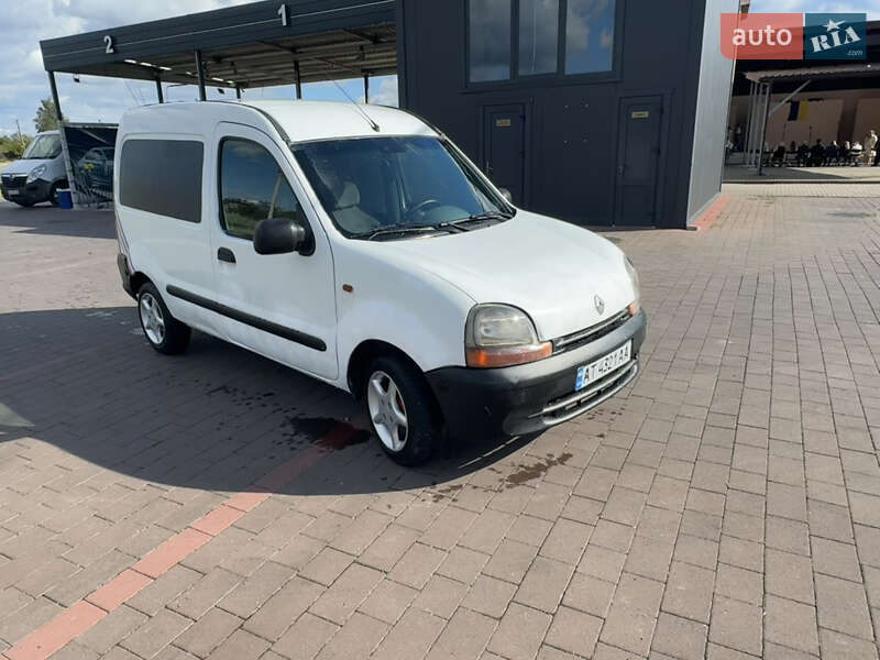 Грузовой фургон Renault Kangoo 2000 в 
