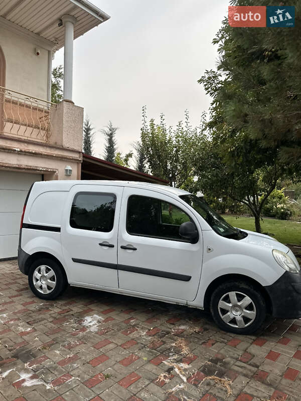Грузовой фургон Renault Kangoo 2013 в Одессе фото 3 Грузовой фургон Renault Kangoo 2013 в Одессе