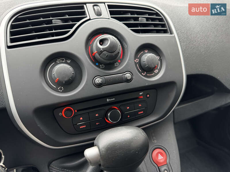Грузовой фургон Renault Kangoo 2018 в Тернополе