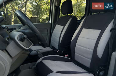 Минивэн Renault Kangoo 2008 в 
