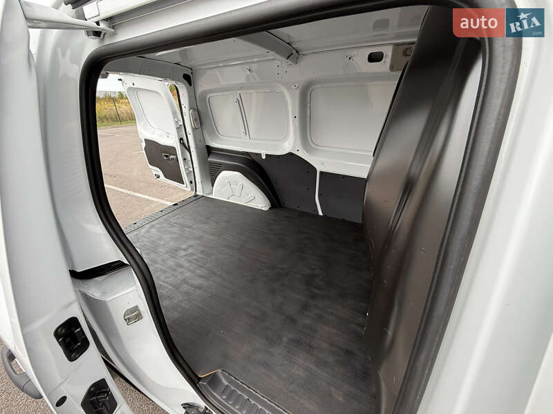 Вантажний фургон Renault Kangoo 2020 в Рівному фото 16 Вантажний фургон Renault Kangoo 2020 в Рівному