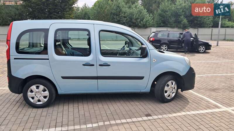Минивэн Renault Kangoo 2008 в Луцке